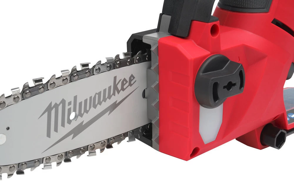 Milwaukee Tronçonneuse Sans Fil M12 FUEL™ Tronçonneuse D'élagage HATCHET™ FHS-602X 3 Milwaukee Tronçonneuse Sans Fil M12 FUEL™ Tronçonneuse D'élagage HATCHET™ FHS-602X – Image 3