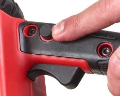 Milwaukee Tronçonneuse Sans Fil M18 FUEL™ Tronçonneuse Avec Guide De 30 Cm FCHSC-121 5 Milwaukee Tronçonneuse Sans Fil M18 FUEL™ Tronçonneuse Avec Guide De 30 Cm FCHSC-121 -Outils à main Soldes m18 fuelt tronconneuse avec guide de 30 cm fchsc 121 2